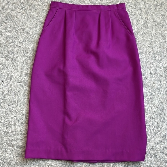 VINTAGE wool pencil skirts Waist 13’ - Picture 7 of 9